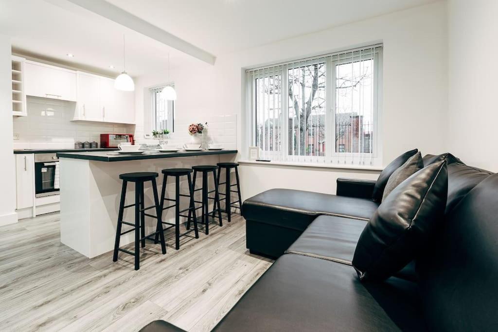 Park & Relax In 1Bd Central Liverpool Home Eksteriør billede
