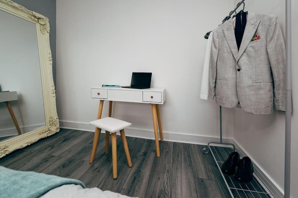 Park & Relax In 1Bd Central Liverpool Home Eksteriør billede