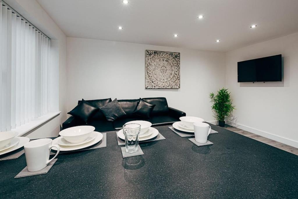 Park & Relax In 1Bd Central Liverpool Home Eksteriør billede