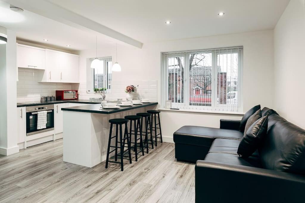 Park & Relax In 1Bd Central Liverpool Home Eksteriør billede
